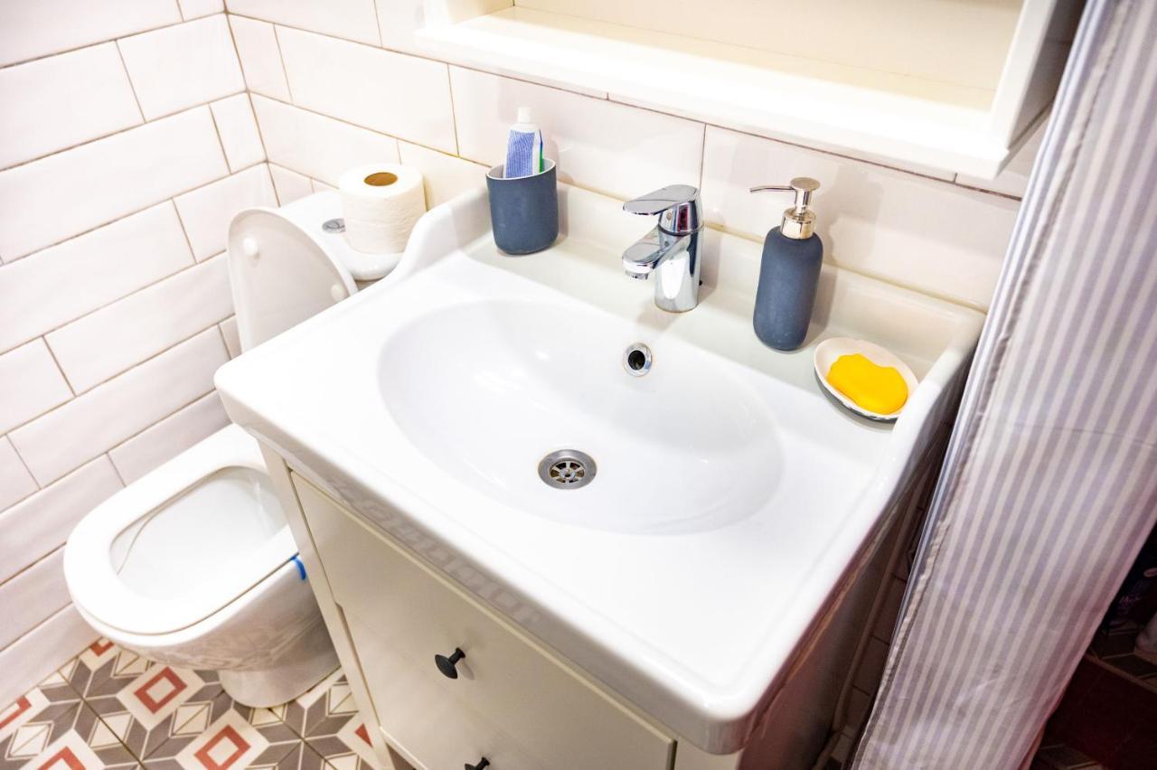 Sava Centar 1-Bedroom Apartments In The Heart Of New ベオグラード エクステリア 写真