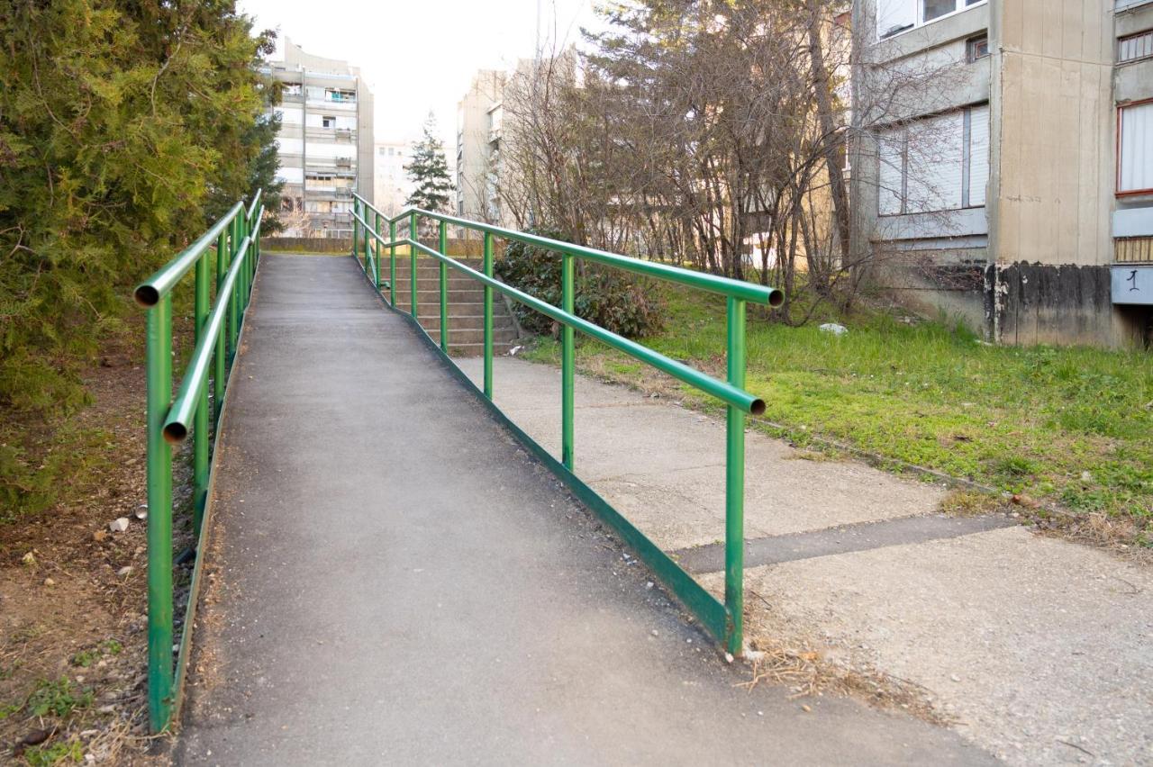 Sava Centar 1-Bedroom Apartments In The Heart Of New ベオグラード エクステリア 写真