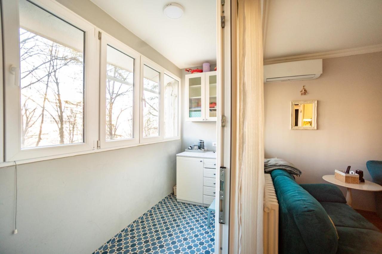 Sava Centar 1-Bedroom Apartments In The Heart Of New ベオグラード エクステリア 写真