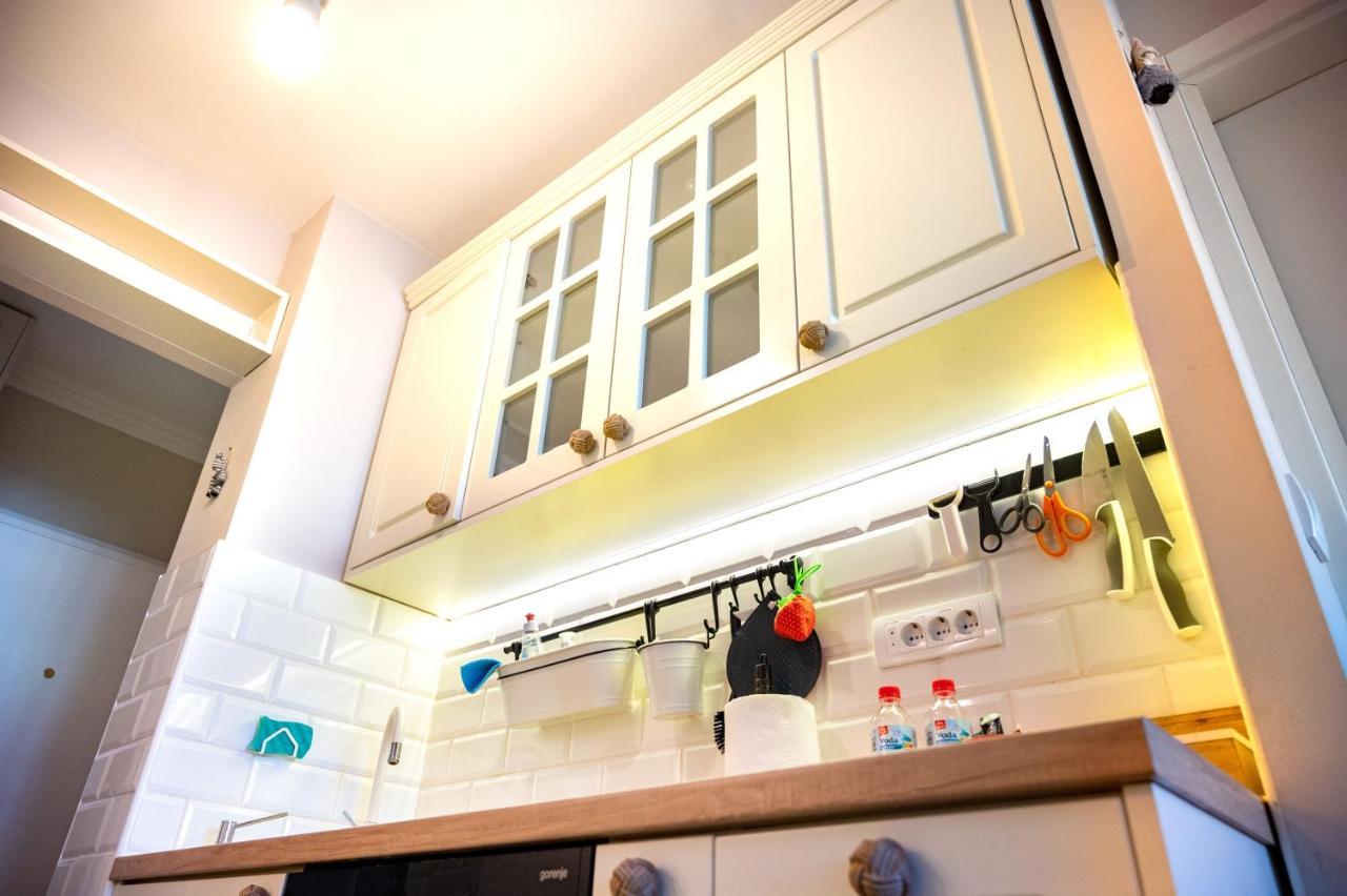 Sava Centar 1-Bedroom Apartments In The Heart Of New ベオグラード エクステリア 写真