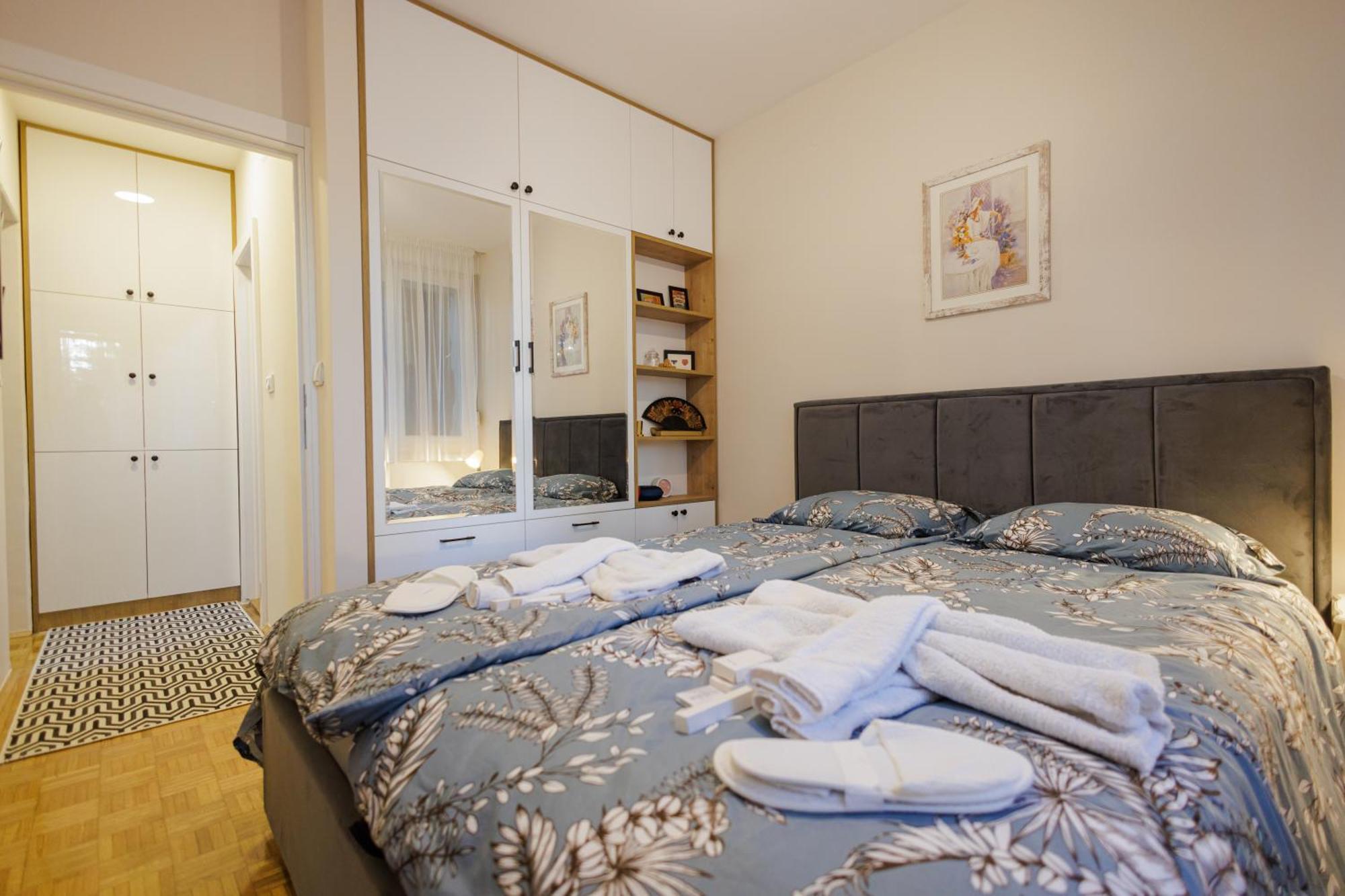 Sava Centar 1-Bedroom Apartments In The Heart Of New ベオグラード エクステリア 写真