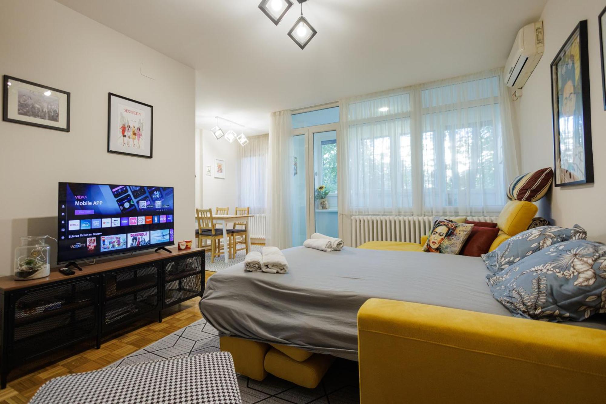 Sava Centar 1-Bedroom Apartments In The Heart Of New ベオグラード エクステリア 写真