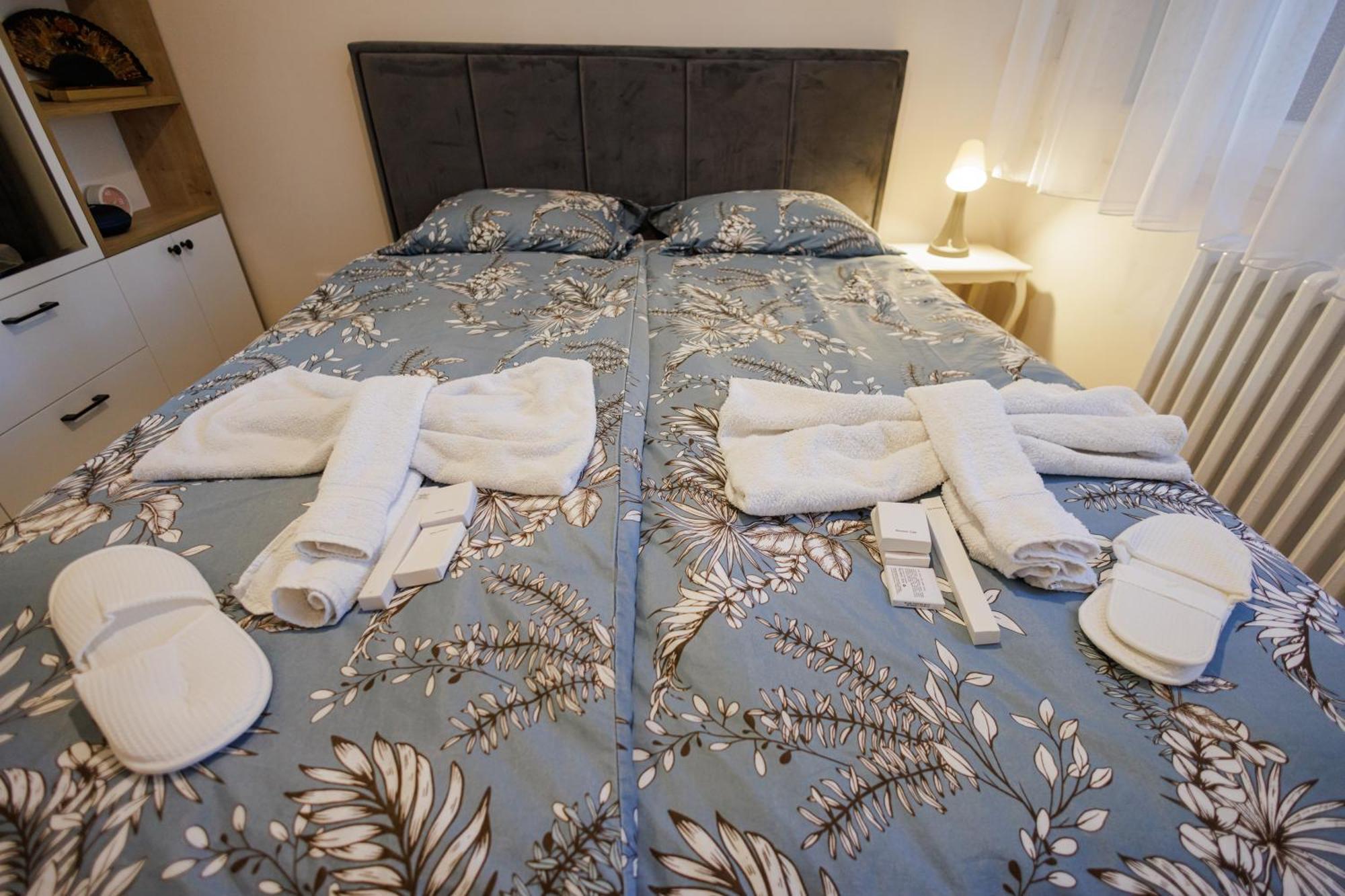 Sava Centar 1-Bedroom Apartments In The Heart Of New ベオグラード エクステリア 写真